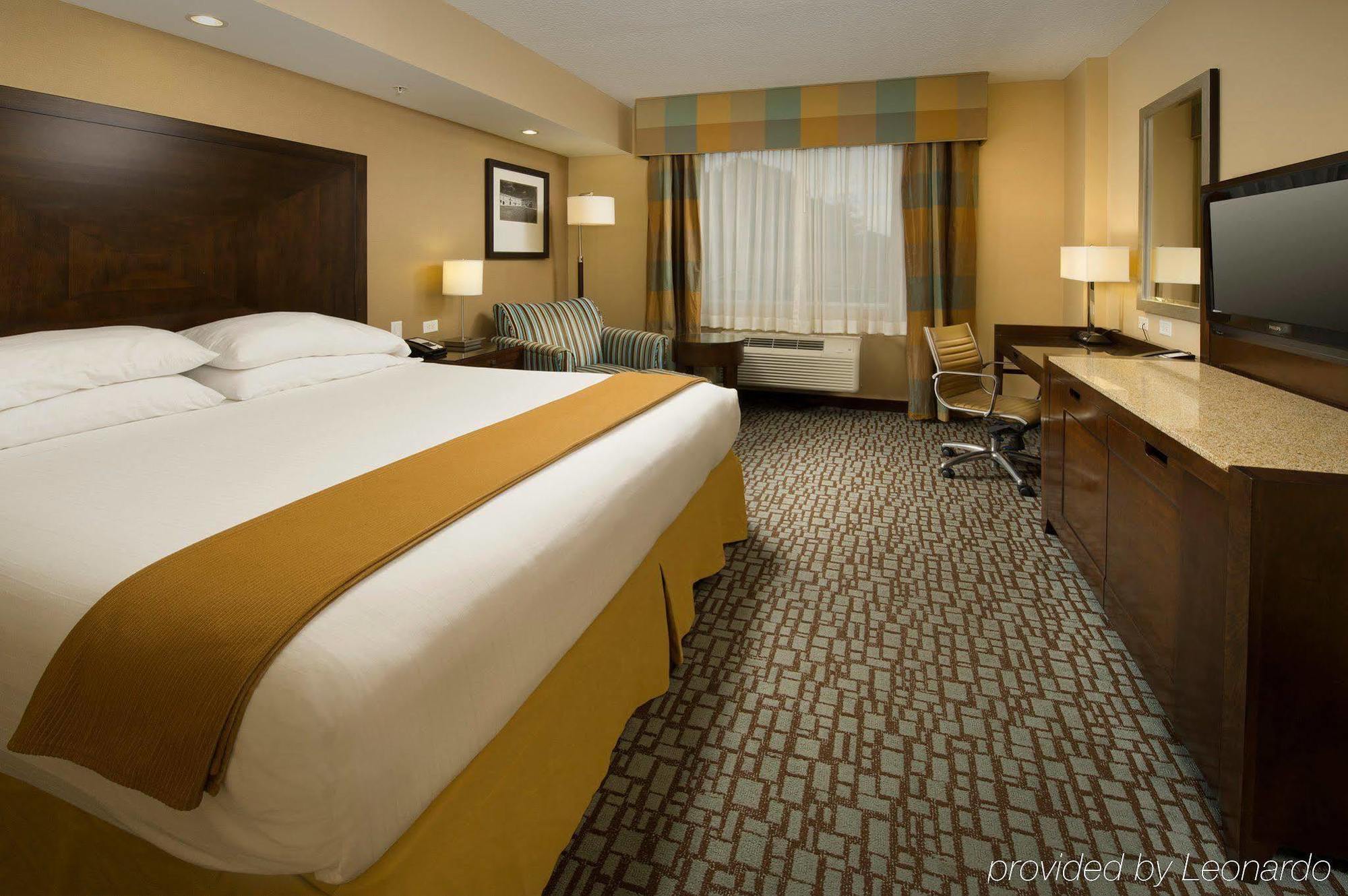 Holiday Inn Express Jacksonville Beach By Ihg Екстериор снимка
