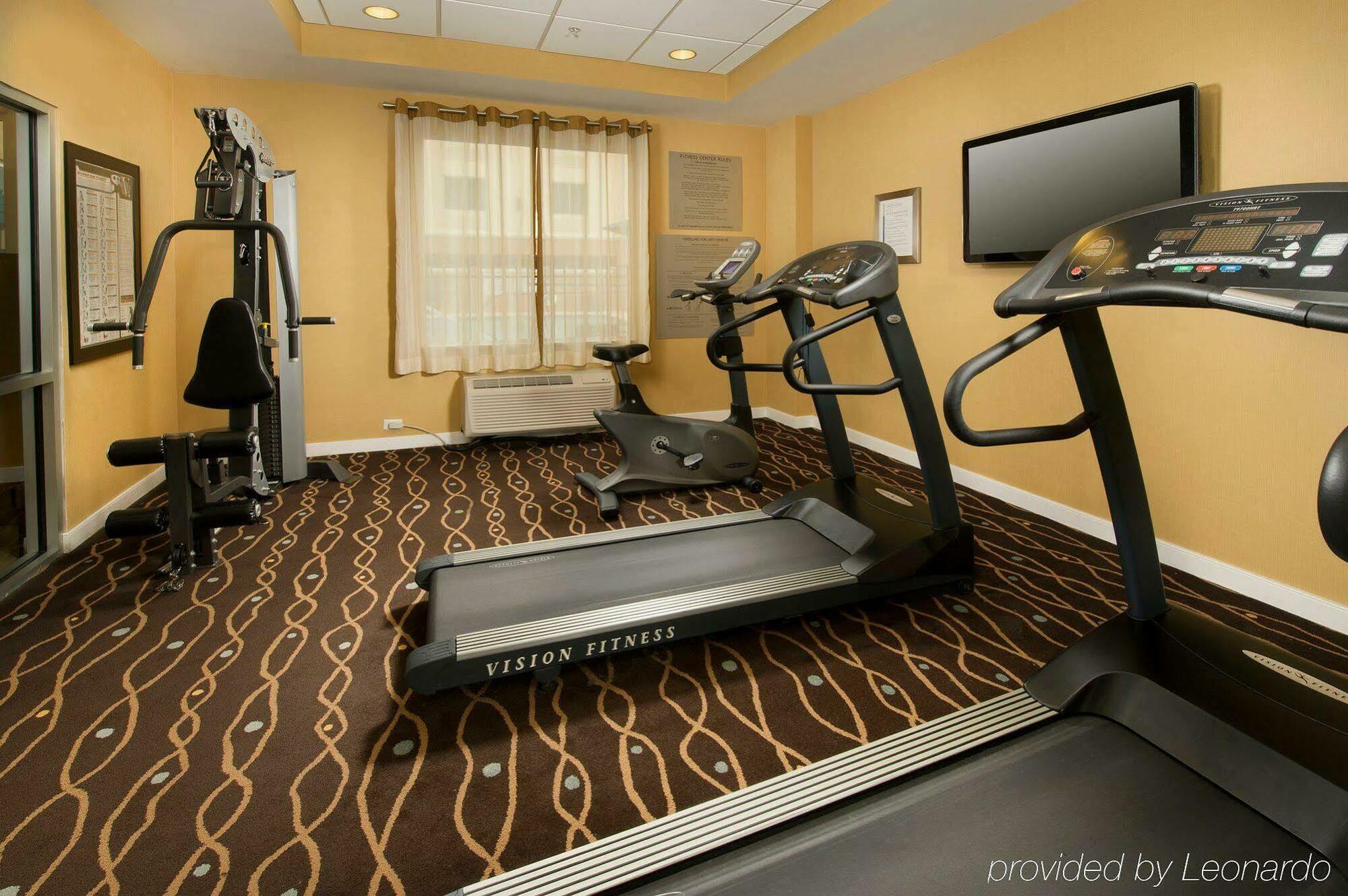 Holiday Inn Express Jacksonville Beach By Ihg Екстериор снимка